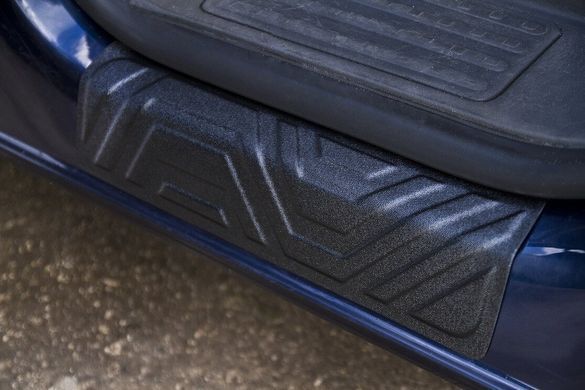 Накладки на внутренние пороги передних дверей Volkswagen Transporter T5 2003-2015 г.в., Черный, Защитные накладки, Volkswagen, Пороги, Не требуется, ABS-пластик, Transporter, Новое, На штатные места, TRANSPORTER T5 2003-