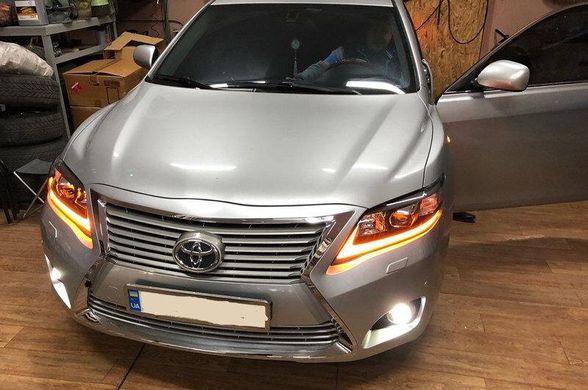 Передний бампер Toyota Camry 40 в стиле Lexus