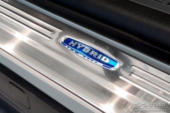 Накладки на внутренние пороги дверей из нержавейки для Toyota Highlander 2019- г.в. Тойота Хайлендер