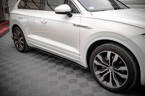 Накладки под бокове пороги лезвия для Volkswagen Touareg 2018-2023 г.в. R-line, Черный