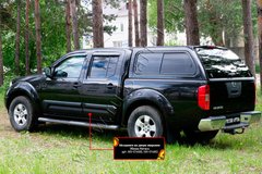 Молдинги на двери широкие Nissan Navara 2005-2010 г.в.