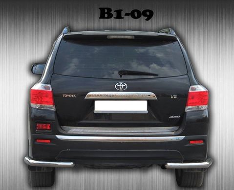 Защита заднего бампера уголки Toyota Highlander 2010-2013 г.в.