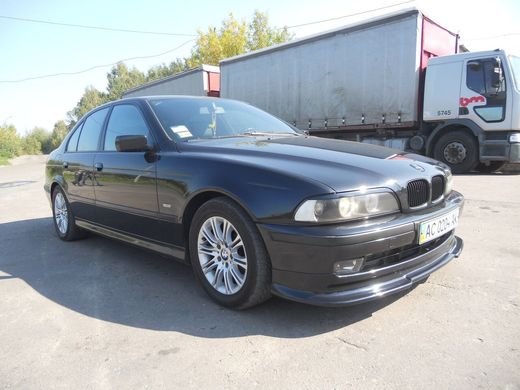 Спойлер переднего бампера (юбка, губа) BMW E39 дорестайлинг 1996-2003 г.в. БМВ Е39