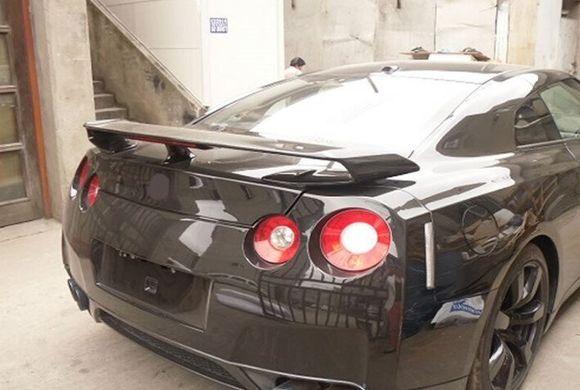 Спойлер багажника оригинальный дизайн Nissan R35 GTR 2009-2015 г.в. Карбон