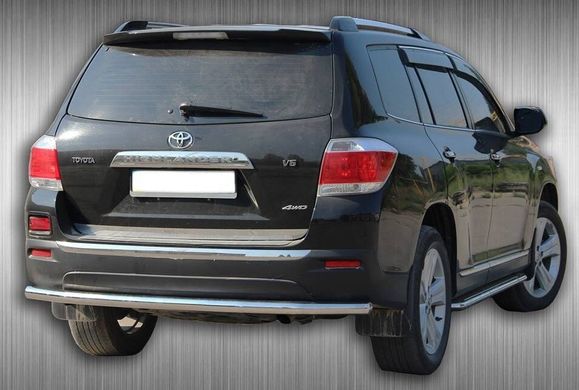 Защита заднего бампера труба Toyota Highlander 2010-2013 г.в.