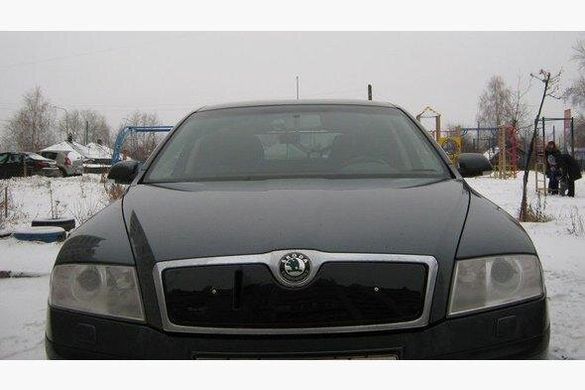 Зимняя заглушка решетки радиатора верхняя Skoda Octavia A5 2006-2010 г.в. Шкода Октавиа А5