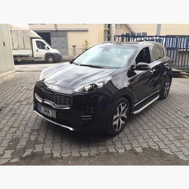 Боковые пороги площадка Kia Sportage 2016+ г.в. Black Line