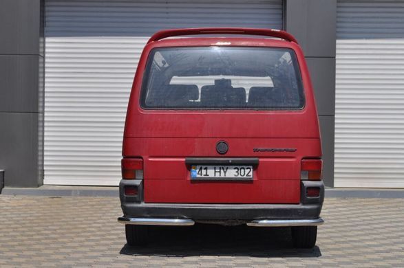 Уголки на задний бампер Volkswagen T4